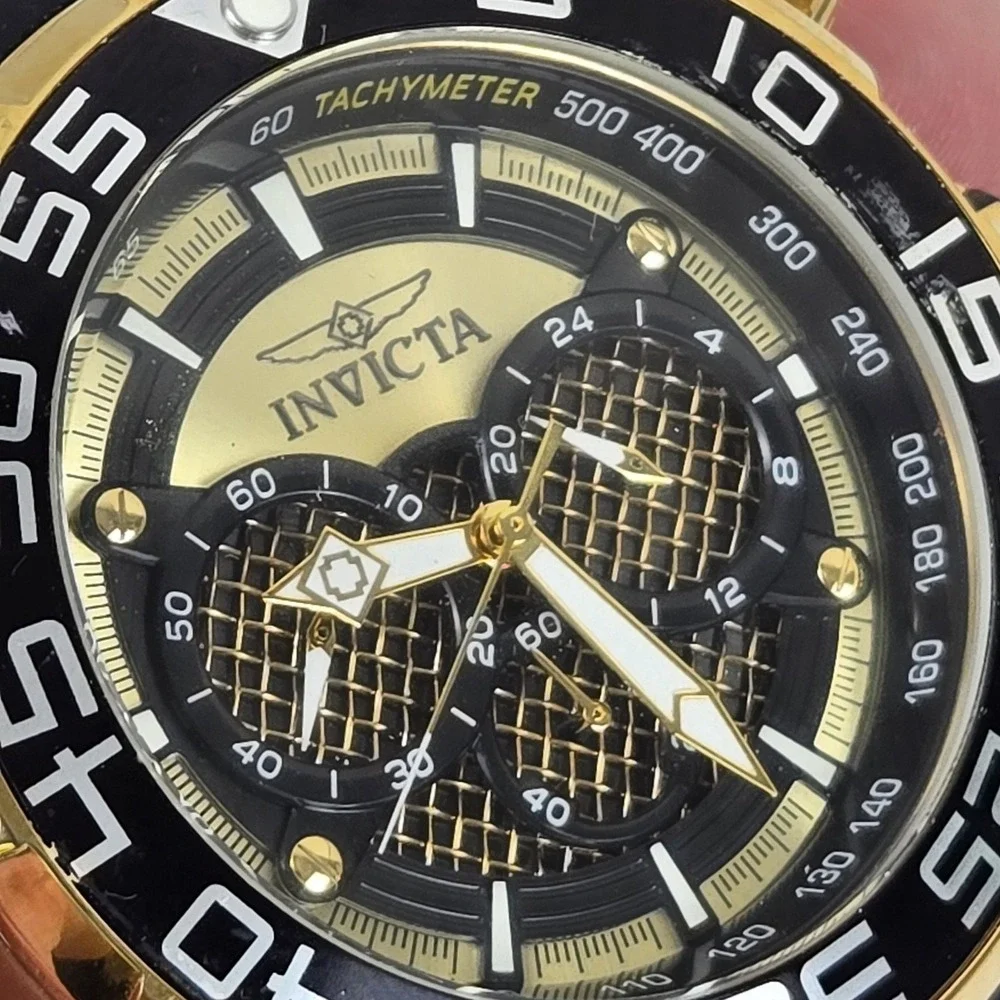 Invicta Men's Speedway Quartz Chrono 100m Gold Tone & Silicone Watch 26301 NICE